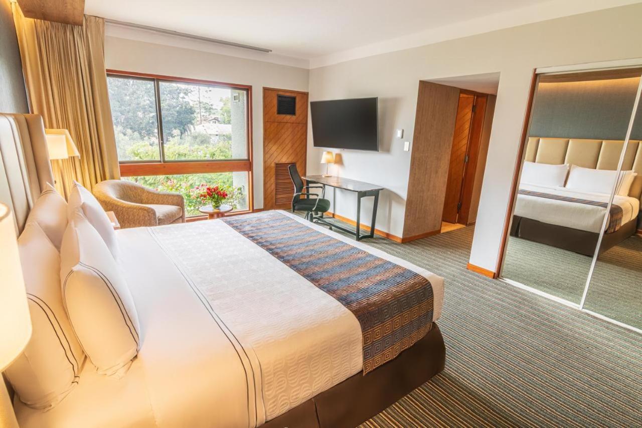 Sonesta Hotel El Olivar Лима Екстериор снимка