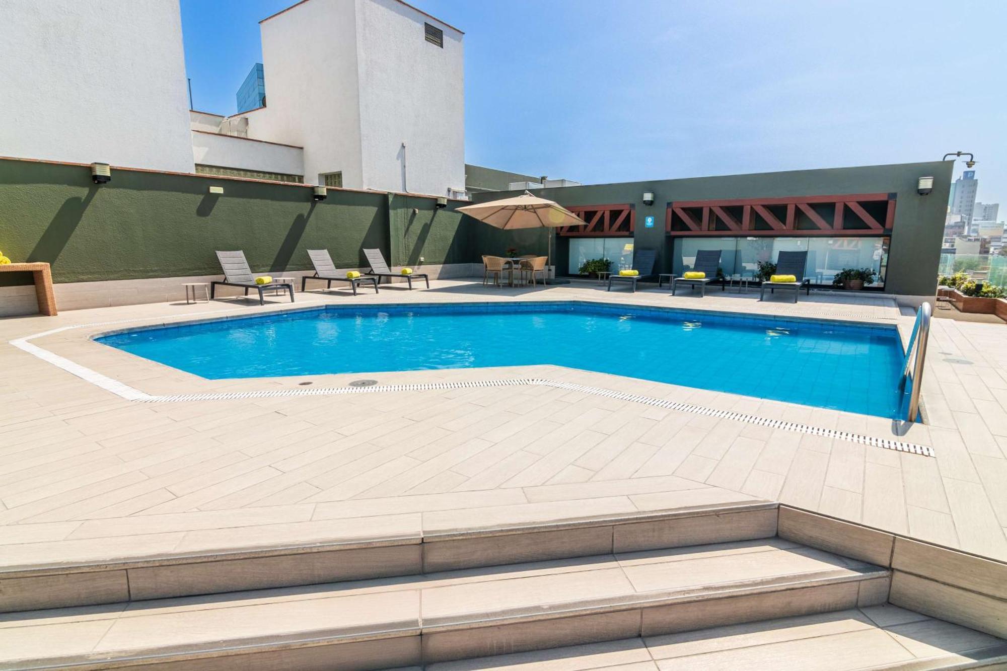 Sonesta Hotel El Olivar Лима Екстериор снимка