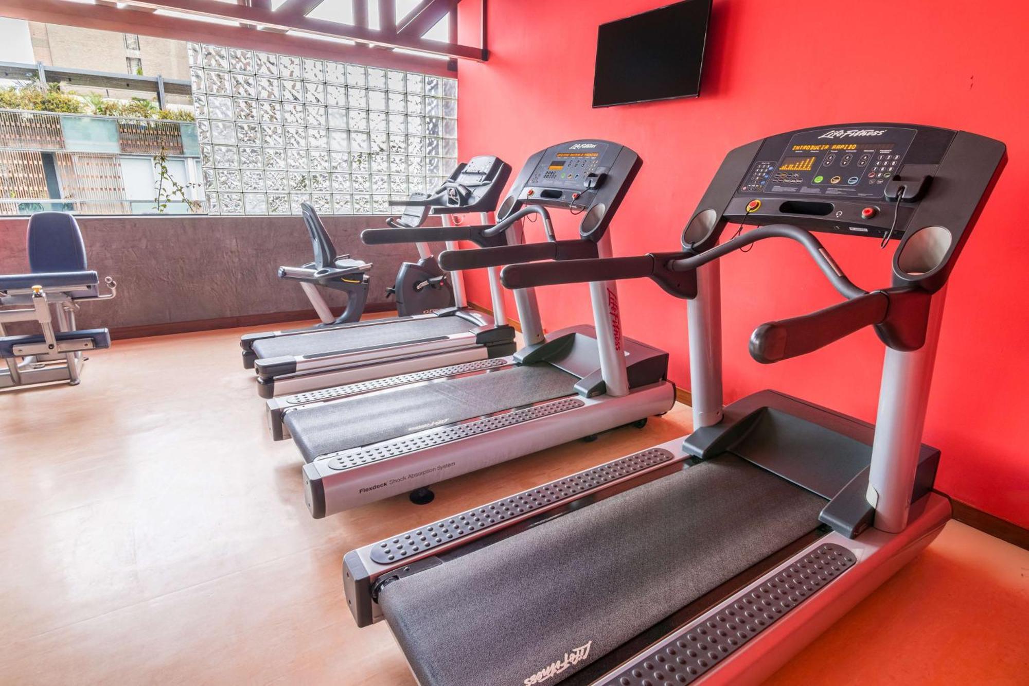Sonesta Hotel El Olivar Лима Екстериор снимка