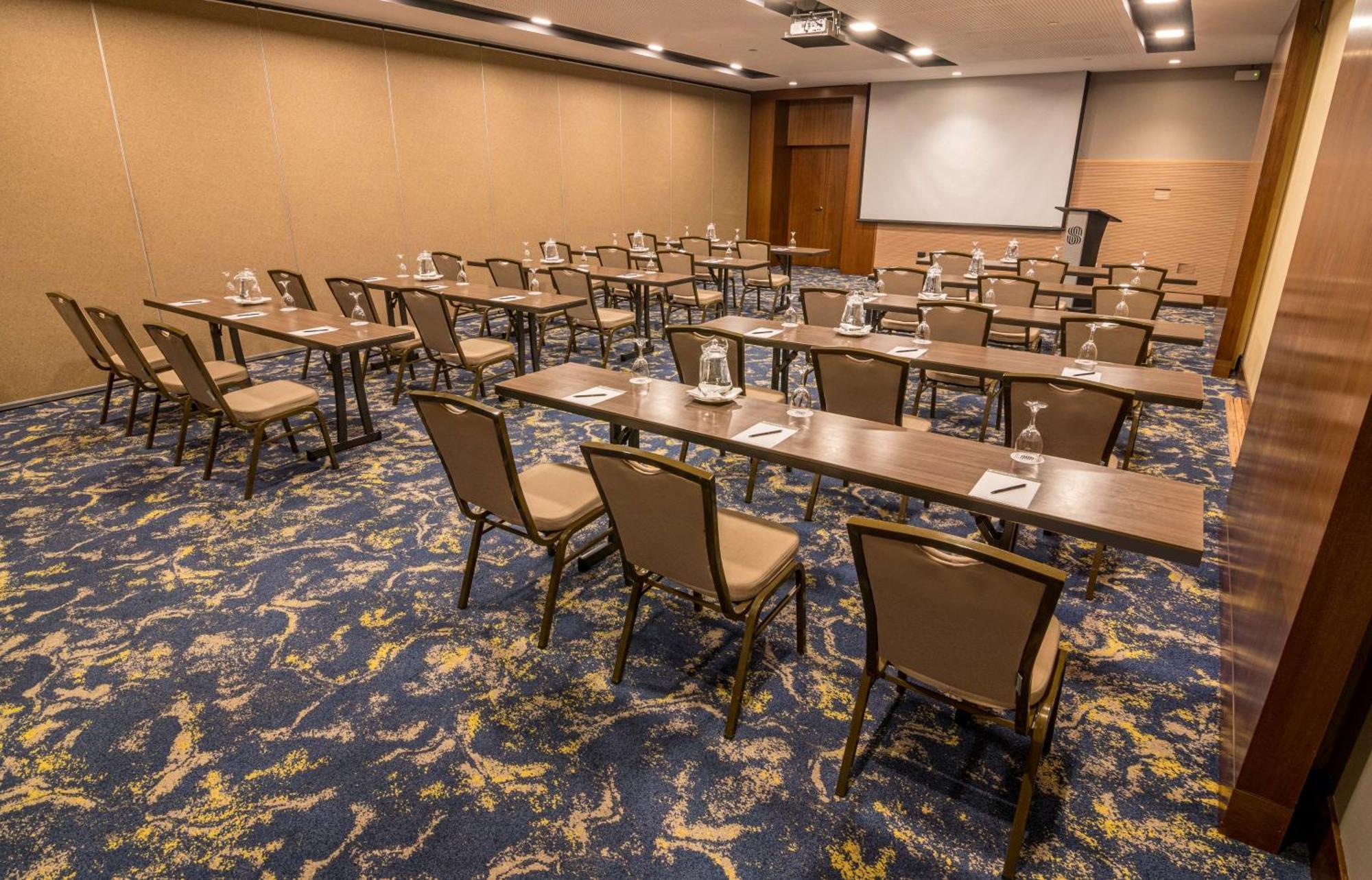 Sonesta Hotel El Olivar Лима Екстериор снимка